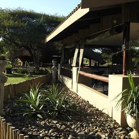 °THE BAOBAB INN MKUZE (South Africa) | BOOKED