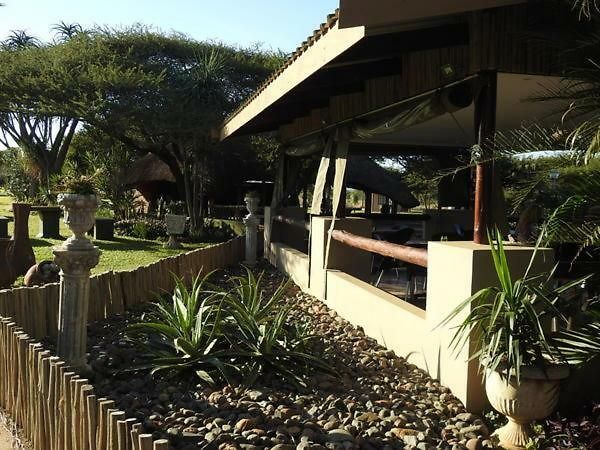 °THE BAOBAB INN MKUZE (South Africa) | BOOKED